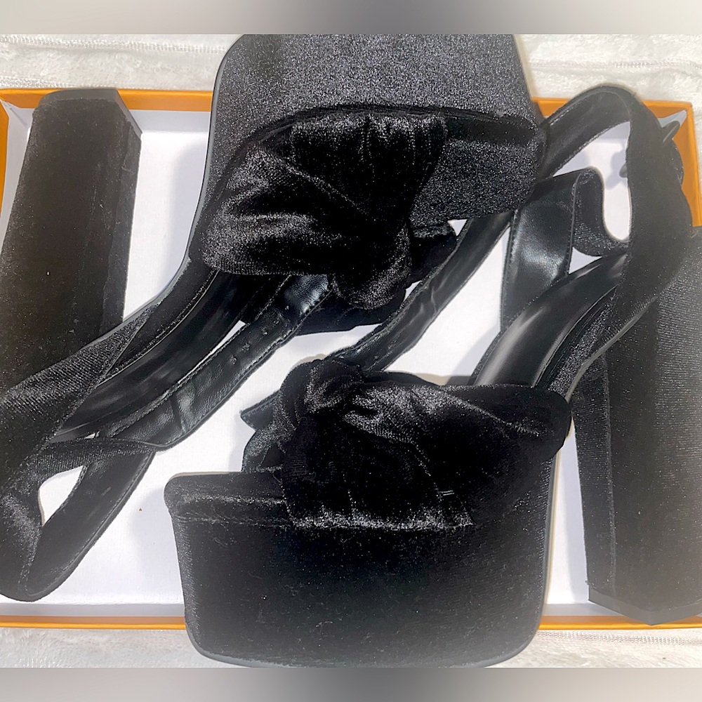 Black velvet heels